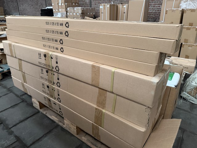 Pallet diversen w.o. led panelen en verlichting - afbeelding 6 van  6