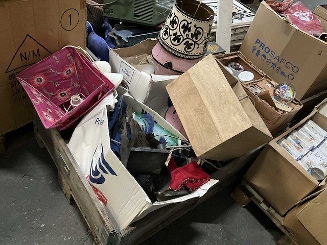 Pallet diversen - afbeelding 1 van  6