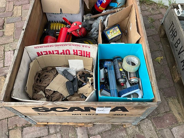 Pallet diversen - afbeelding 1 van  9