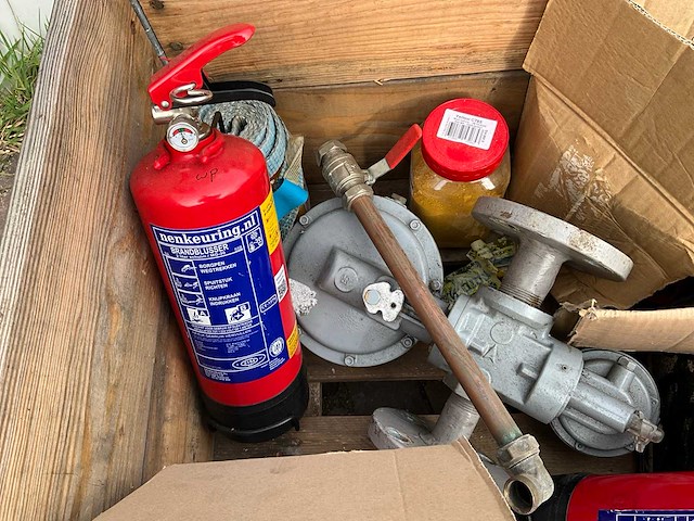 Pallet diversen - afbeelding 2 van  9