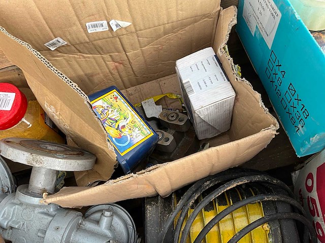 Pallet diversen - afbeelding 4 van  9