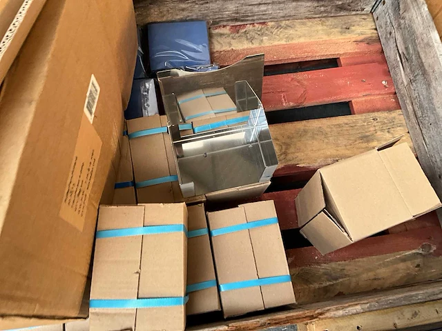 Pallet diversen - afbeelding 3 van  9