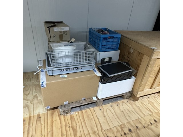 Pallet diversen - afbeelding 1 van  6