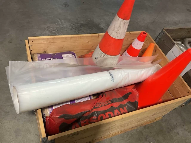 Pallet diversen - afbeelding 4 van  4
