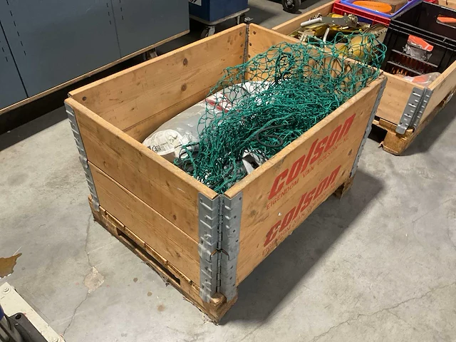 Pallet diversen - afbeelding 1 van  3
