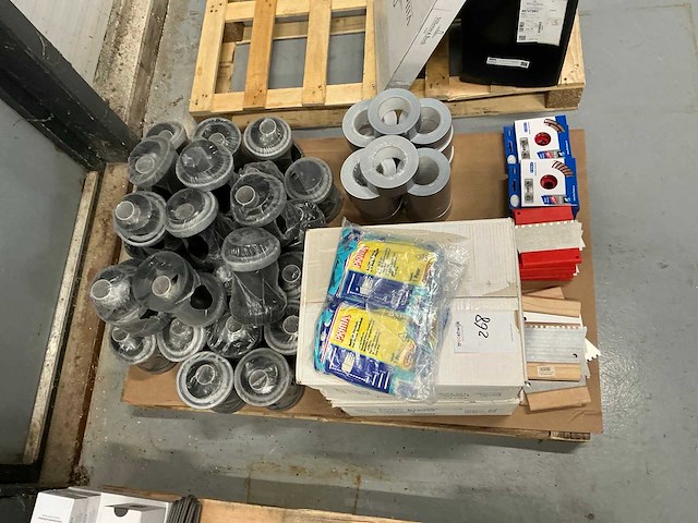 Pallet doe-het-zelf & verbouwaccesoires - afbeelding 1 van  6