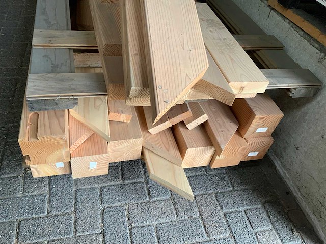 Pallet douglas hout - afbeelding 2 van  4