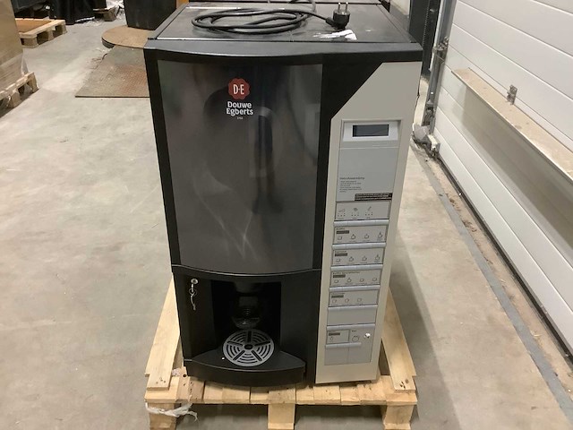 Pallet douwe egberts koffiemachines - 2 items - afbeelding 3 van  6