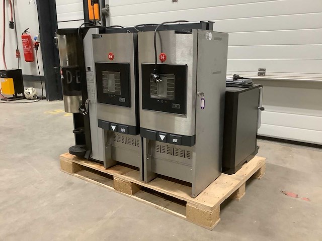 Pallet douwe egberts koffiemachines - 6 items - afbeelding 1 van  8
