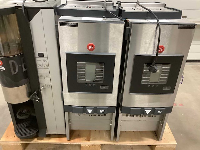 Pallet douwe egberts koffiemachines - 6 items - afbeelding 4 van  8