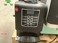 Pallet douwe egberts koffiemachines - 6 items - afbeelding 6 van  8