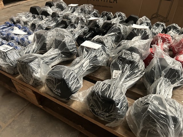 Pallet dumbbells (ca. 45x) - afbeelding 7 van  11