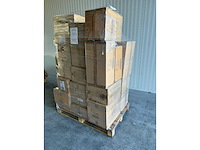 Pallet feestartikelen - afbeelding 2 van  2