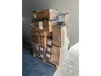 Pallet feestartikelen - afbeelding 1 van  1