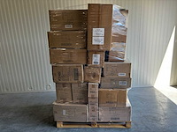 Pallet feestartikelen - afbeelding 1 van  1