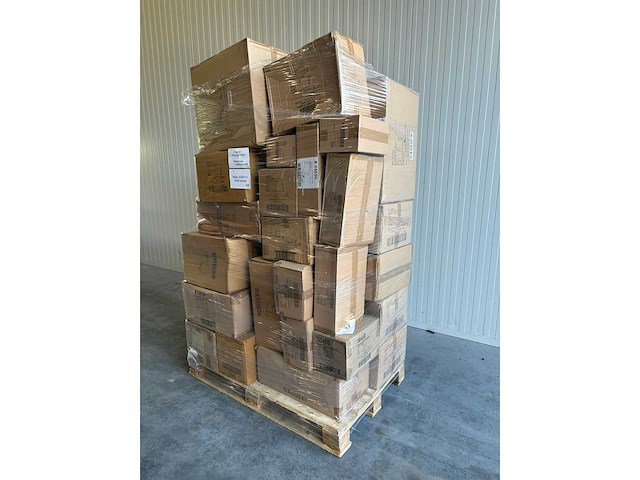 Pallet feestartikelen - afbeelding 2 van  2