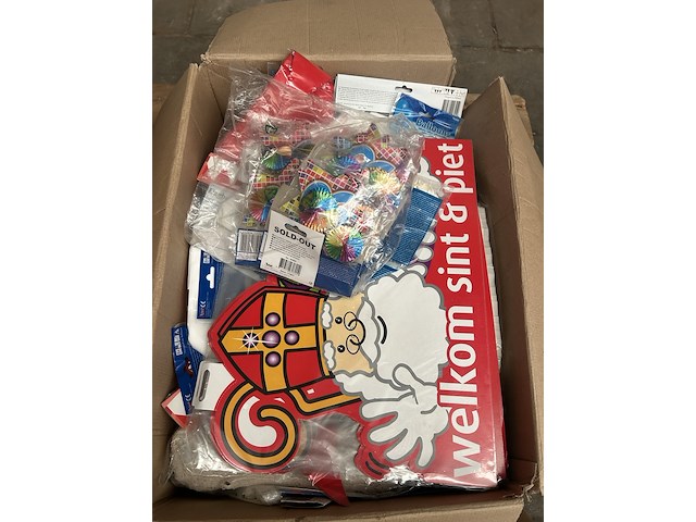 Pallet feestartikelen - afbeelding 5 van  9