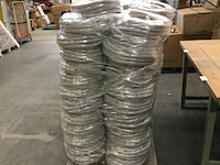 Pallet flexibele elektriciteits slangen ips, lichtgrijs - afbeelding 2 van  3