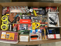 Pallet gereedschap en ijzerwaren - afbeelding 1 van  11