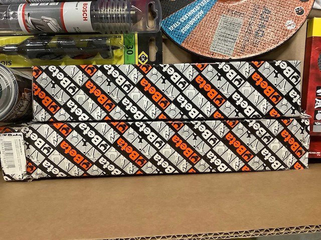 Pallet gereedschap en ijzerwaren - afbeelding 7 van  11