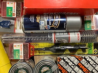 Pallet gereedschap en ijzerwaren - afbeelding 8 van  11