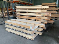 Pallet gevuld met staanders en ringbalken (2x) - afbeelding 1 van  6