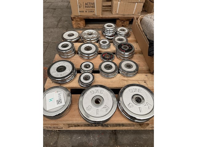 Pallet halterschijven en fitness artikelen - afbeelding 3 van  10