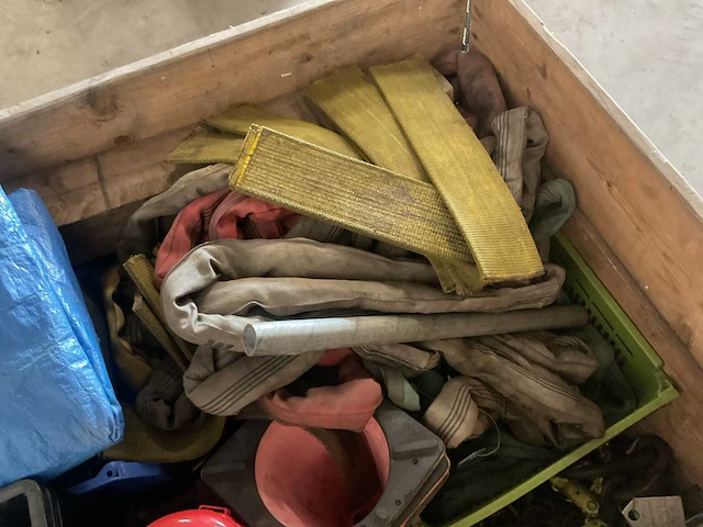 Pallet hijsbenodigdheden - afbeelding 3 van  6