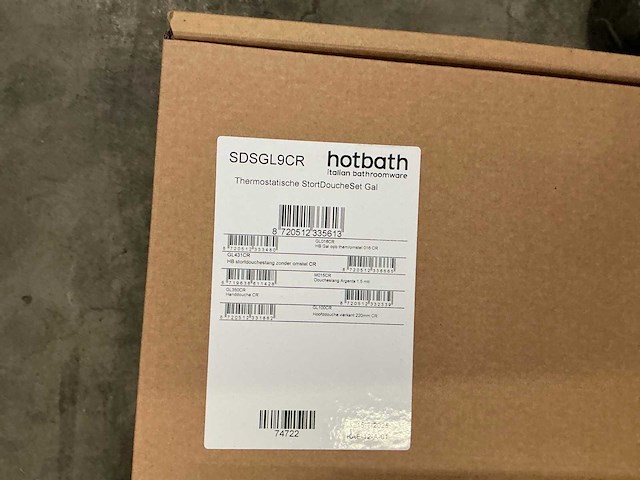 Pallet hotbath sanitairaccesoires - afbeelding 3 van  12