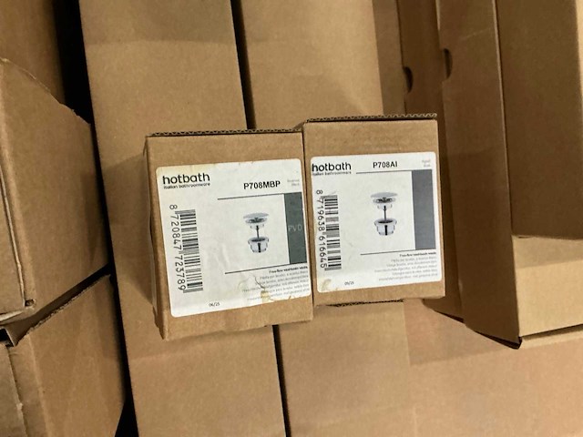Pallet hotbath sanitairaccesoires - afbeelding 11 van  12