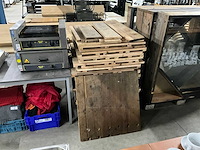 Pallet houten vloerdelen - afbeelding 1 van  7