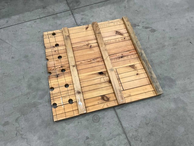 Pallet houten vloerdelen - afbeelding 4 van  7