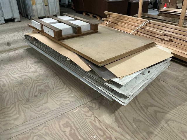 Pallet houtmateriaal (5x) - afbeelding 2 van  15