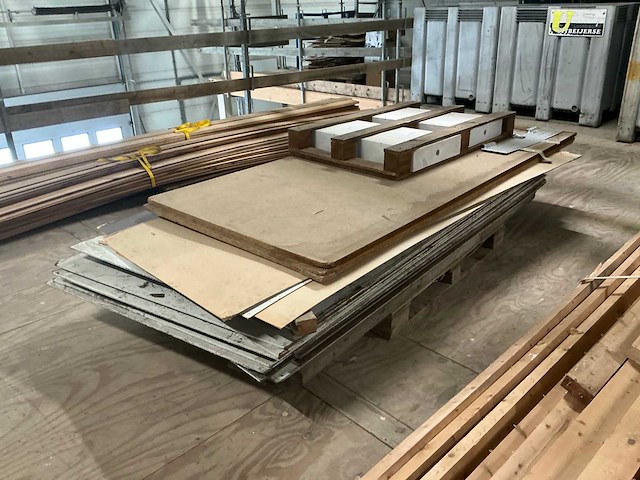 Pallet houtmateriaal (5x) - afbeelding 11 van  15