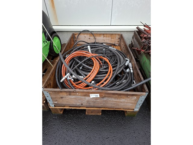 Pallet hydrauliekslang - afbeelding 1 van  5
