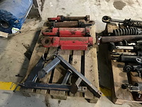 Pallet hydraulische cilinders en slangen (4x) - afbeelding 3 van  5