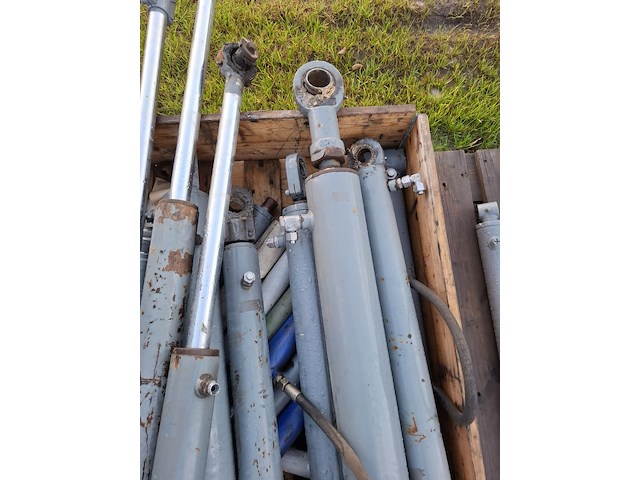 Pallet hydraulische cilinders - afbeelding 4 van  7