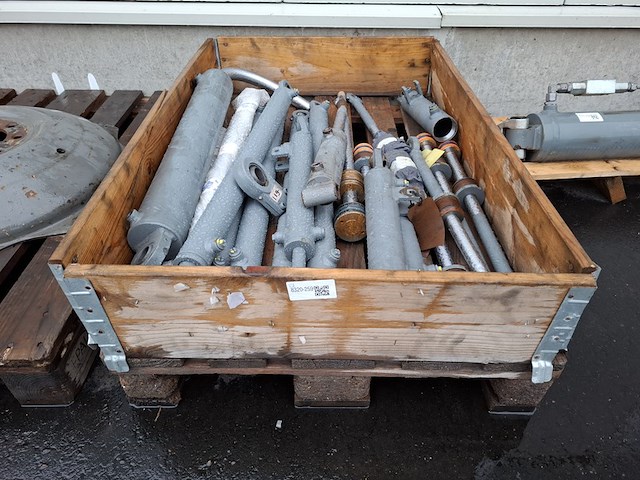 Pallet hydraulische cilinders - afbeelding 1 van  5