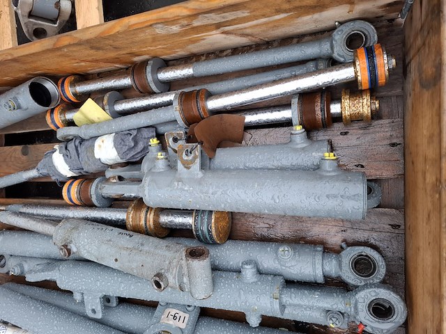 Pallet hydraulische cilinders - afbeelding 2 van  5
