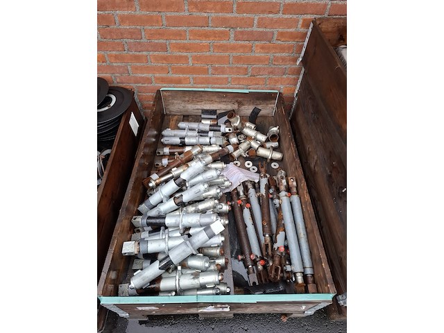 Pallet hydraulische cilinders/dempers - afbeelding 5 van  5