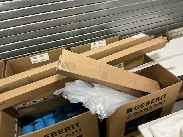 Pallet installatie materialen (14x) - afbeelding 14 van  23