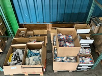 Pallet installatie materialen (2x) - afbeelding 1 van  10