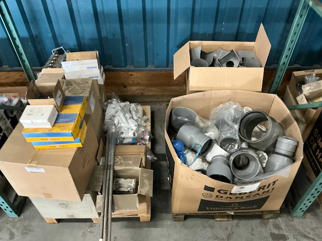 Pallet installatie materialen (2x) - afbeelding 1 van  7