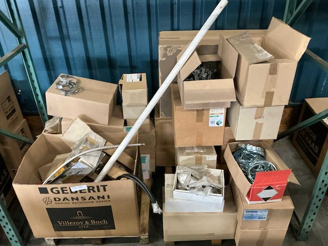 Pallet installatie materialen (2x) - afbeelding 1 van  9