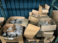 Pallet installatie materialen (2x) - afbeelding 1 van  6