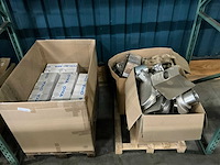 Pallet installatie materialen (2x) - afbeelding 1 van  5