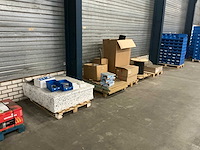 Pallet installatie materialen (6x) - afbeelding 1 van  13