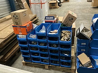 Pallet installatie materialen - afbeelding 1 van  6