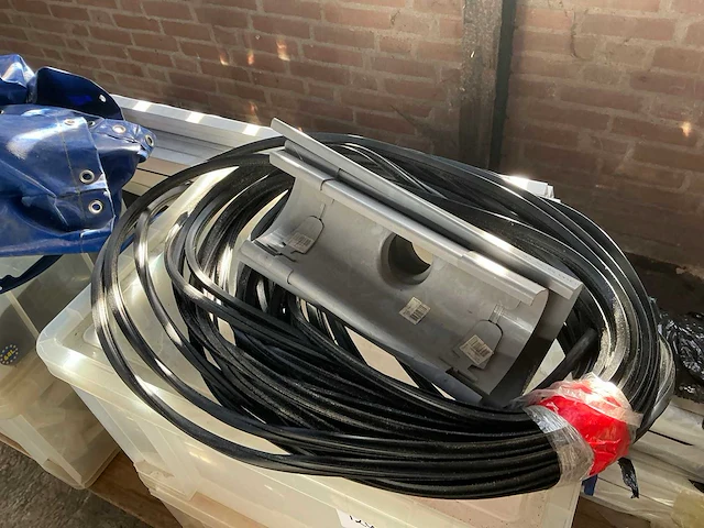 Pallet installatiemateriaal - afbeelding 4 van  9