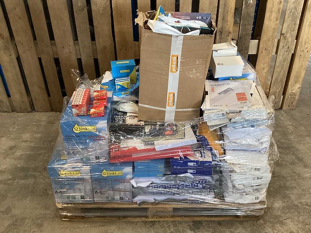 Pallet kantoor artikelen - afbeelding 1 van  5